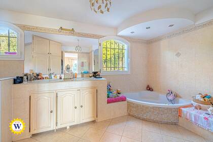 Winter Immobilier - Maison - Biot - 6a3b3e16f748d8a0a32b0c9917985c93_1ae420e2ed_1920