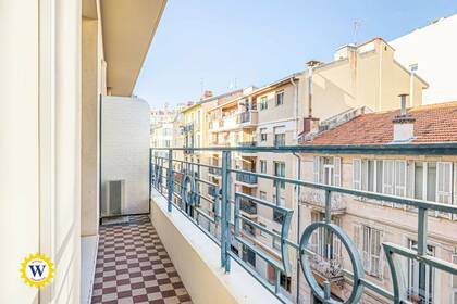 Winter Immobilier - Appartement - Nice - Fleurs Gambetta - Nice - 35f3915a7959f85771921d9f9955384b_6673e14d93_1920