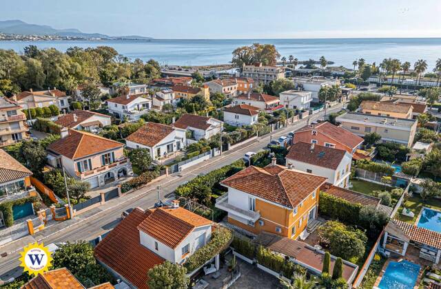 Winter Immobilier - Дом / Вилла - Villeneuve-Loubet - 339b08ba-d239-45ce-b640-19d166903386