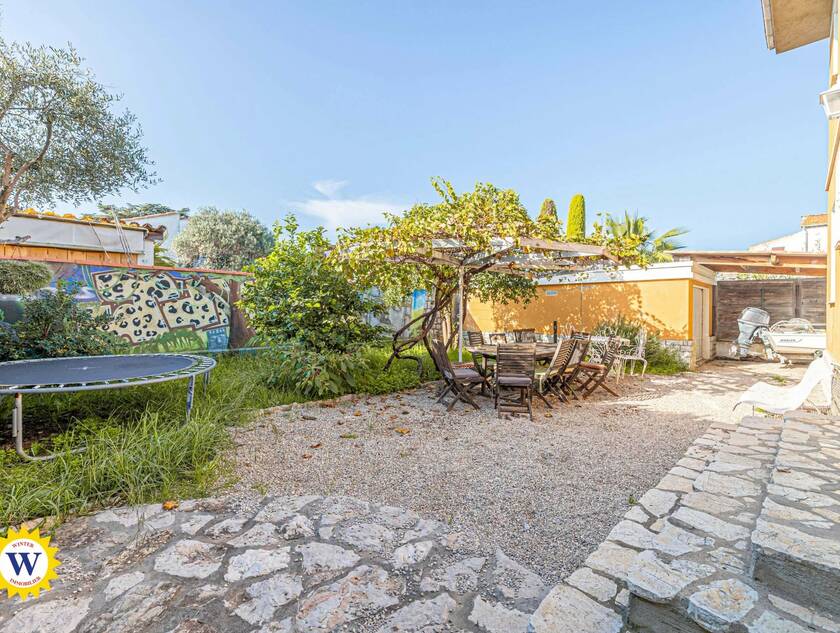 Winter Immobilier - Дом / Вилла - Villeneuve-Loubet - 620038f146bd6649edac409054a5eeb9_de1e93013a_1920