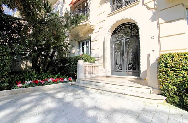 Winter Immobilier - квартира - Nice - Fleurs Gambetta - Nice - 4296745005abf4e316c5d71.87795795_1920.webp-original