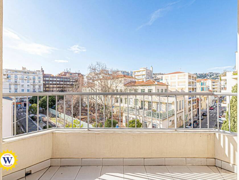 Winter Immobilier - Appartement - Nice - Fleurs Gambetta - Nice - 5ef284a2-4782-47e7-a3bd-147dbf73c7d9