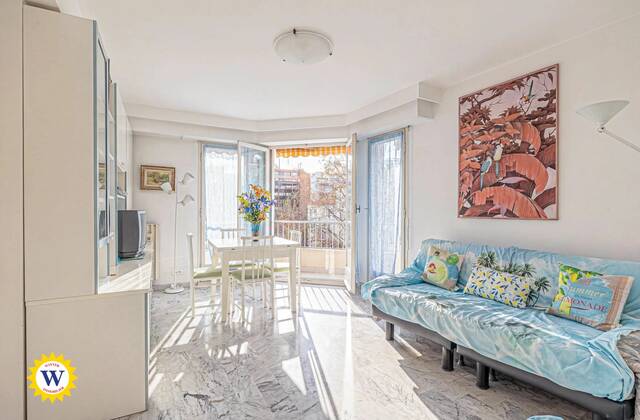 Winter Immobilier - Appartement - Nice - Fleurs Gambetta - Nice - cef08100-c46d-4b03-98d8-ccdb3f3c7fc9