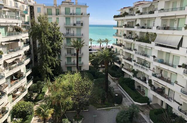 Winter Immobilier - квартира - Nice - Fleurs Gambetta - Nice - 31dc4995bd3f87ad1c7df3a9848613f7_26baa7991f_1920
