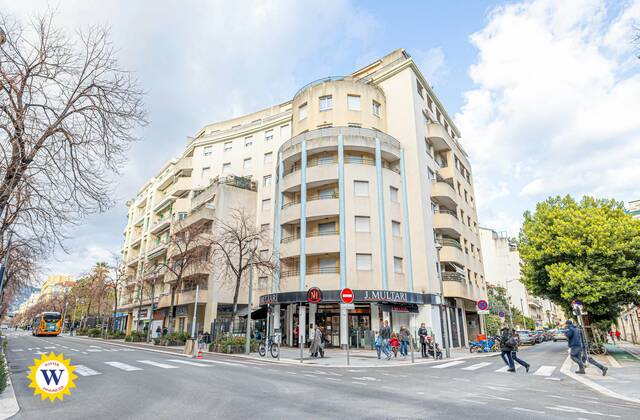 Winter Immobilier - Garage / Parking - Nice - 2aeef40d904efa8ea147ca05d6de57b2_c17e4f29c7_4096-original