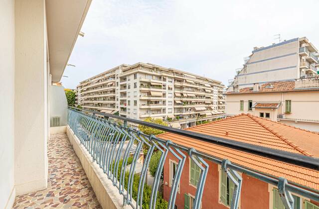 Winter Immobilier - Appartement - Nice - Estienne d’Orves / Parc Imperial / Pessicart - Nice - eda8b8a846b09a7dd626def6ff6ce1cc_cd59245809_1920
