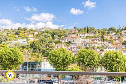 Winter Immobilier - Appartement - Nice - Madeleine / Bornala - Nice - 07d6ecf0-1e5e-42c9-b913-d76ddeeffba8