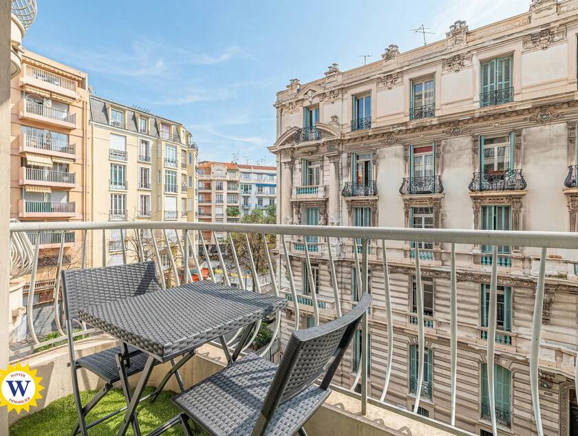 Winter Immobilier - Appartement - Nice - Fleurs Gambetta - Nice - bccf5fcf4b3b0bf630b4a86ec94ae106_3cf92ee634_2528