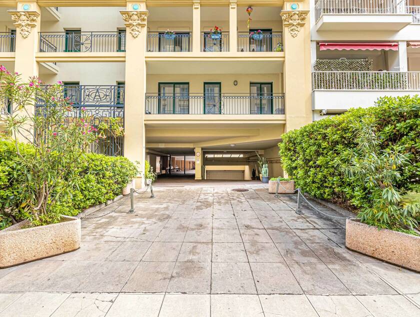Winter Immobilier - Garage / Parking - Nice - 9125d5dc454d428f4d7d56ec8f4793bd_bea76ca43b_1920