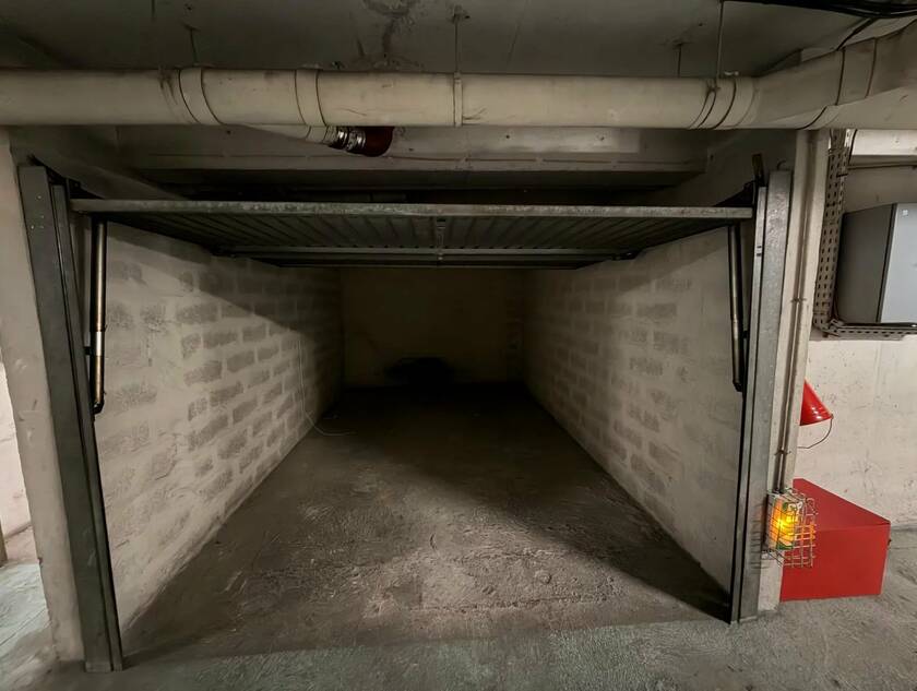 Winter Immobilier - Garage / Parking - Nice - Fleurs Gambetta - Nice - 95fd3fddac0bb1540768b2f9f7c0deab_702738d4b5_1600