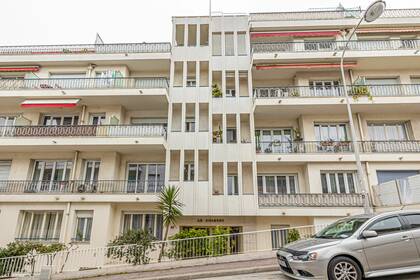 Winter Immobilier - Appartement - Nice - a038f243-ca01-4c8b-ade2-f8b458061bdc