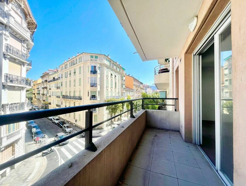 Winter Immobilier - Appartement - Nice - d4d1927d-0810-4542-852d-d011418d48de