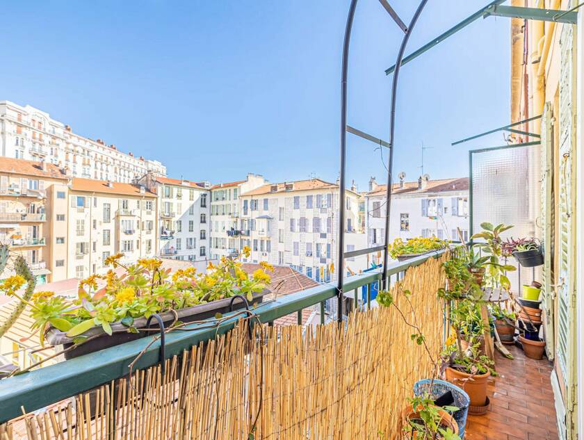 Winter Immobilier - Appartement - Nice - b33ceae1-821d-42c1-a338-15d49baa7bf8