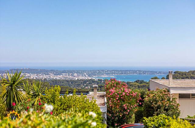 Winter Immobilier - Maison - Vallauris - f8b7c1c7-1bf8-41ca-9fc2-fec2db9f3bd6
