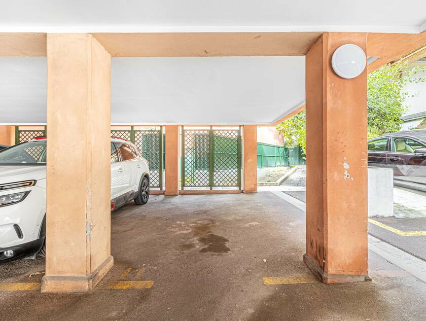 Winter Immobilier - Garage / Parking - Nice - Fleurs Gambetta - Nice - e36b5ea293e014326e23b1f08c97133d_12908a8185_4096