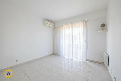 Winter Immobilier - Appartement - Golfe-Juan - e3c48e715bff067563c068097daad89b_cd4c6ec394_4096-original