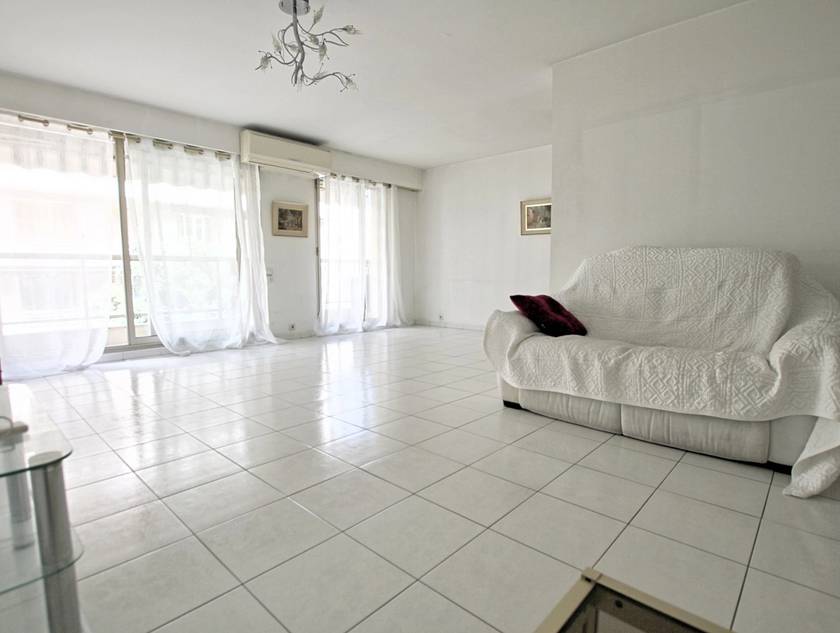Winter Immobilier - Appartamento  - Nice - Carré d'or - Nice - 8630775765cfa651574deb4.15716459_1920.webp-original