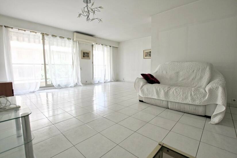 Winter Immobilier - Apartment - Nice - Carré d'or - Nice - 4731e8fc54c8877f210716c913531816_e18b946a10_1920