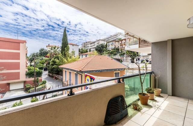 Winter Immobilier - квартира - Nice - Fleurs Gambetta - Nice - 153e0508f1fd62fadf4b2930b19ee720_8841564c82_1920