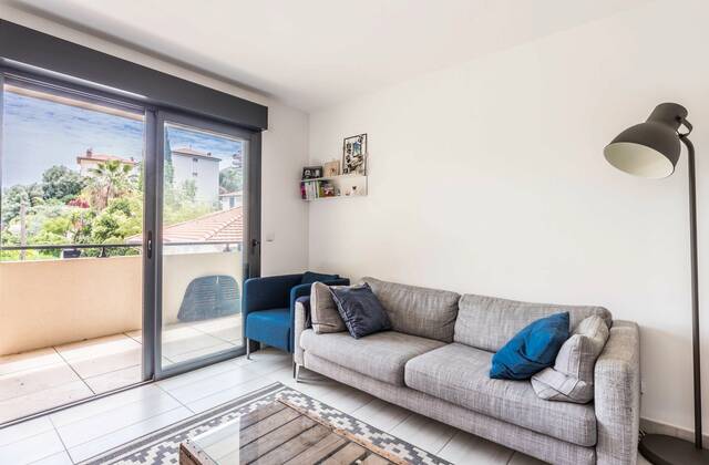 Winter Immobilier - квартира - Nice - Fleurs Gambetta - Nice - fea03291566c2007ecb6df2b5f32c6bc_22191211dd_1920