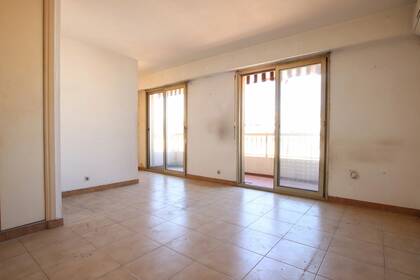 Winter Immobilier - квартира - Nice - Fleurs Gambetta - Nice - cd3698d5fd8910f267e007d0ffdf238a_01fdcbbae1_1920