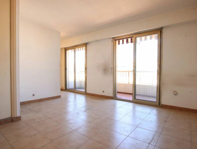 Winter Immobilier - квартира - Nice - Fleurs Gambetta - Nice - cd3698d5fd8910f267e007d0ffdf238a_01fdcbbae1_1920