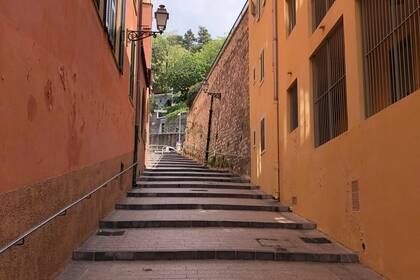 Winter Immobilier - Appartement - Vieux Nice - Nice - e790cbaa2575eca78507fbde688d1c46_48da501f93_1920