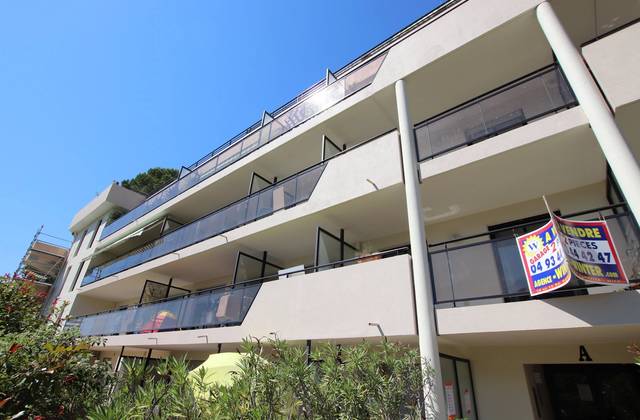 Winter Immobilier - Appartamento  - Nice - Estienne d’Orves / Parc Imperial / Pessicart - Nice - 13711845255ecfe06d9b8259.85987727_1920.webp-original