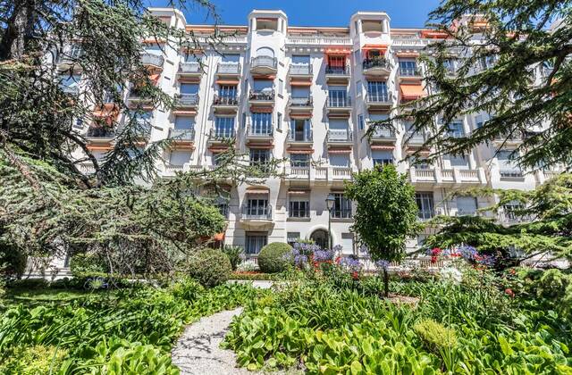 Winter Immobilier - Apartment - Nice - Fleurs Gambetta - Nice - e372b886f4407879f2ac9592ba3ddfde_5159c37140_1920