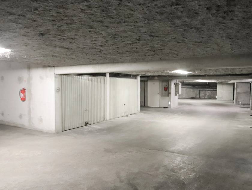 Winter Immobilier - Garage parking - Nice - Fleurs Gambetta - Nice - 18099138455fd2481404ae46.28155846_1920.webp-original