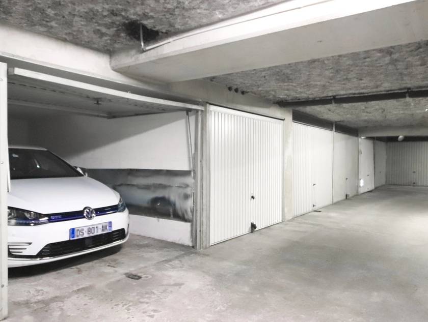 Winter Immobilier - Garage / Parking - Nice - Fleurs Gambetta - Nice - 3520089935fd2480cbfaab3.92006970_1920.webp-original