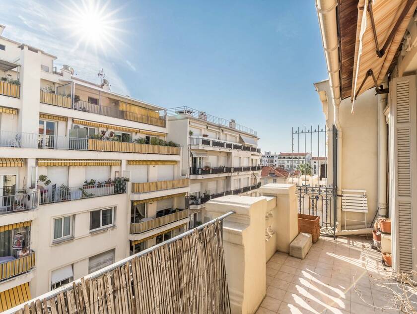Winter Immobilier - квартира - Nice - Fleurs Gambetta - Nice - 1737dca28c72c6a7ab1f96c5e0e91480_498e3f466b_1920