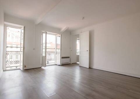 Winter Immobilier - Appartement - Nice - Carabacel / Hotel des Postes - Nice - 2fc52606ed9d43e2a3ec263c36dd90f9_9649eeebcb_1920