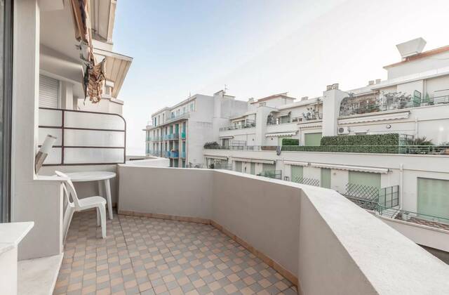 Winter Immobilier - Appartement - Nice - Fleurs Gambetta - Nice - 61b9dfa3806d8e87686188887eb7ff1f_9fd37b5285_1920