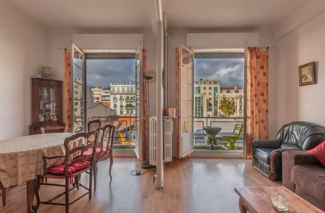 Winter Immobilier - Apartment - Nice - Fleurs Gambetta - Nice - 570f08237d2f4b2f946b157b909523af_19ec83cd9e_1920