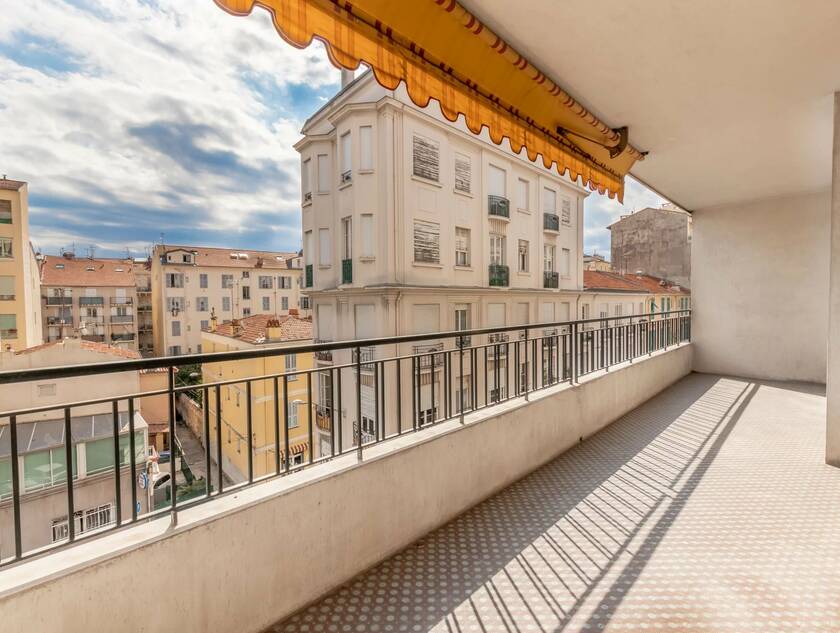Winter Immobilier - Appartement - Nice - Fleurs Gambetta - Nice - 7dafe31343cbff6cd5b1bd20f10c45fb_9174dc2ac1_1920