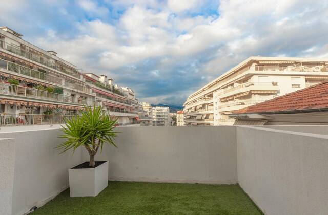 Winter Immobilier - Appartement - Nice - Estienne d’Orves / Parc Imperial / Pessicart - Nice - c92fb1988d15ce3c4d495dd1bb6d33c7_9be938751e_1920-original