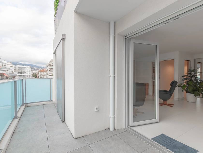 Winter Immobilier - Appartement - Nice - Estienne d’Orves / Parc Imperial / Pessicart - Nice - 17024687485fe469ffdbfa06.67555246_1920.webp-original