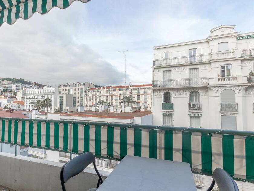 Winter Immobilier - Appartement - Nice - Fleurs Gambetta - Nice - 8acd4b2b396cb1bd7b33de0c64754a7f_ccea8c57be_1920