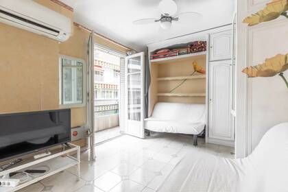 Winter Immobilier - Apartment - Nice - Fleurs Gambetta - Nice - 132eae5965a9b716336b6ff90e059fef_03ccf9891f_1920-original