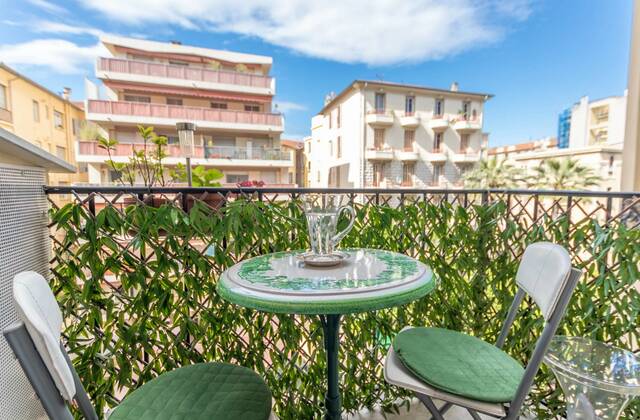 Winter Immobilier - Appartamento  - Nice - Fleurs Gambetta - Nice - 1b47995fe7c2646ab9b724a369caf97e_e55ff6f10b_1920