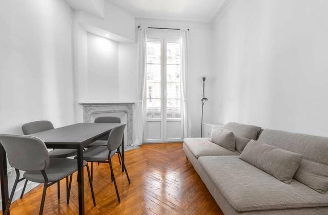 Winter Immobilier - Apartment - Nice - Carré d'or - Nice - ef6b9a339ba9a7516e73edce9c7f10c2_5b08ff0bf4_1920-original