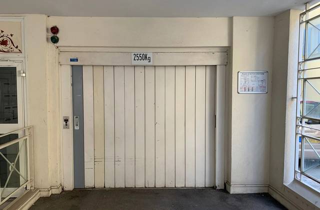 Winter Immobilier - Garage / Parking - Nice - Fleurs Gambetta - Nice - 103650171561767f778805b3.79839372_1920.webp-original