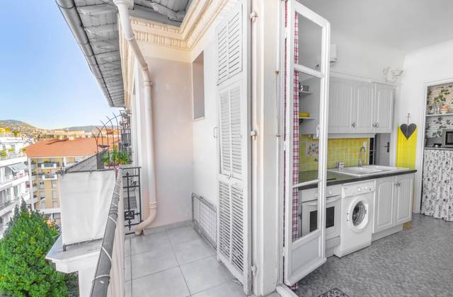 Winter Immobilier - Appartamento  - Nice - Fleurs Gambetta - Nice - 12317303461950b8534b726.42242001_1920.webp-original