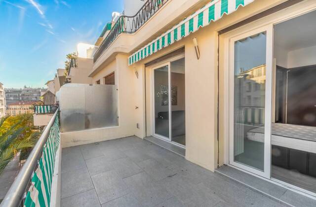 Winter Immobilier - Appartement - Nice - Fleurs Gambetta - Nice - abfffca4-dc31-413d-b925-a7fcc32a542f