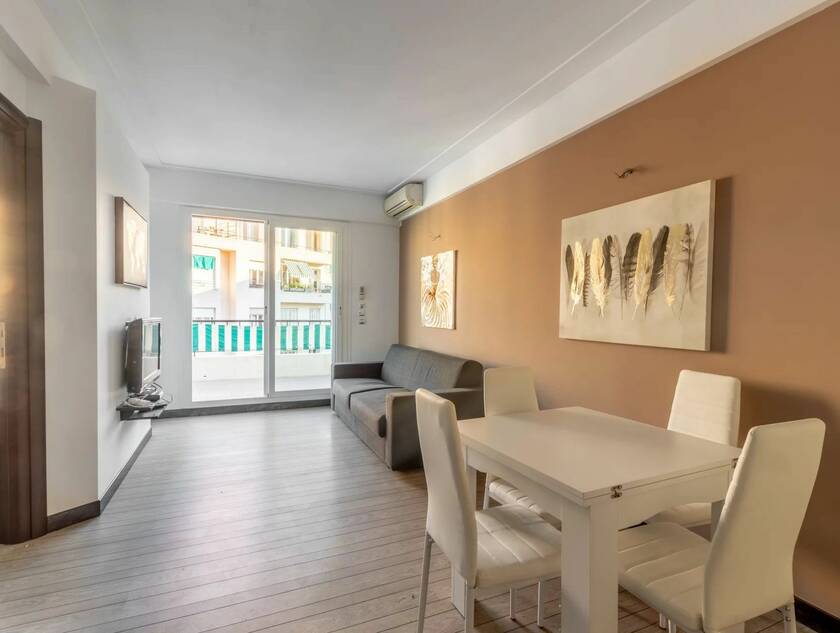 Winter Immobilier - Appartement - Nice - Fleurs Gambetta - Nice - fd8cc5e3-6451-4e80-ab25-0ea5ea6cc609