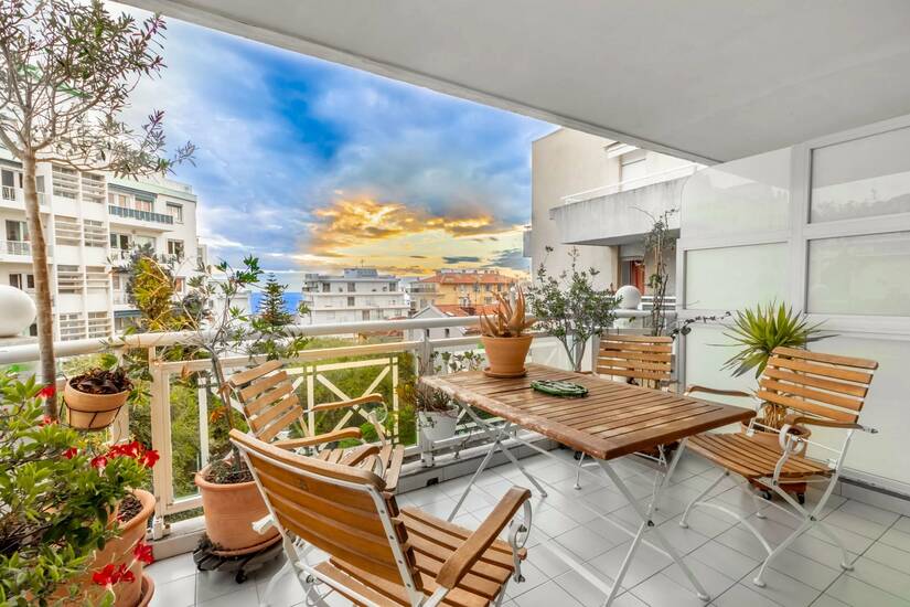 Winter Immobilier - квартира - Nice - Port - Nice - 1e78c8197e13b11cb34559f3a3f2b2ed_3c191f468c_1920