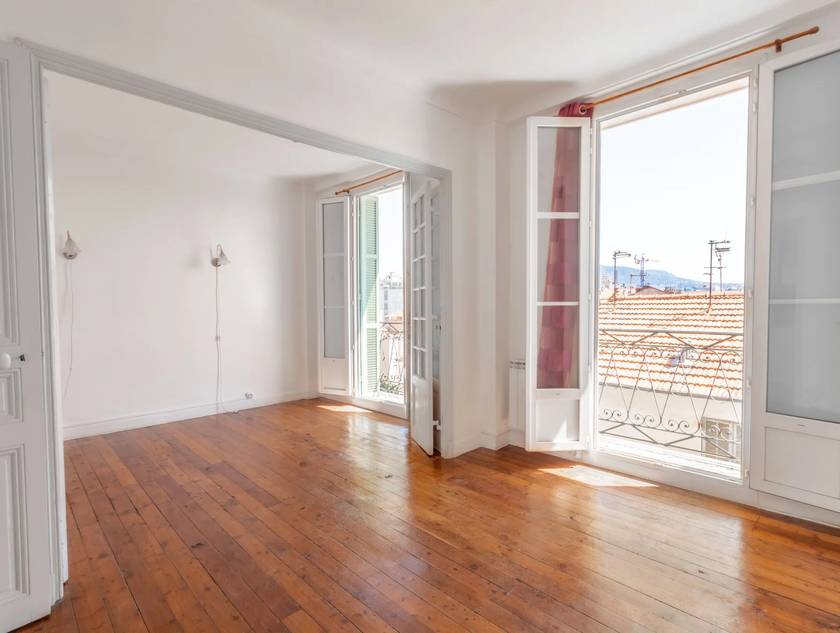 Winter Immobilier - квартира - Nice - Fleurs Gambetta - Nice - 25626382461dd55ce0d90d8.41740899_1920.webp-original