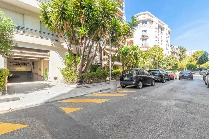 Winter Immobilier - Garage parking - Nice - Fleurs Gambetta - Nice - 6b65d276c3eb4c53b79ef353f03d3755_0b26014a29_1920