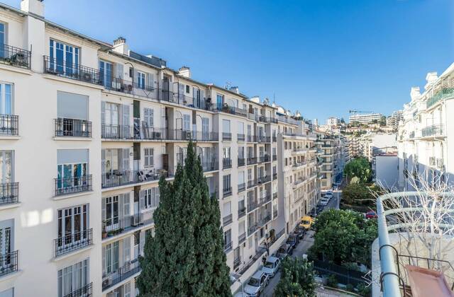 Winter Immobilier - Apartment - Nice - Fleurs Gambetta - Nice - 8ea97e88d26ca4263f5ee5fc9a7fe25e_4d9a5fd1ad_1920